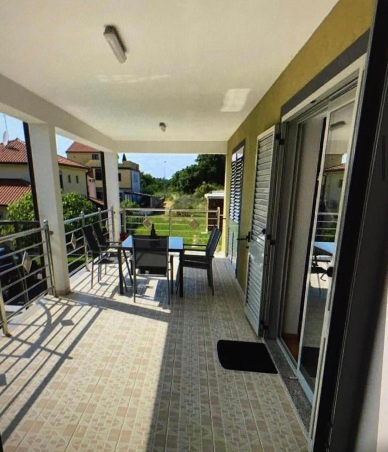 Apartments Lia-Jolie Umag Bagian luar foto