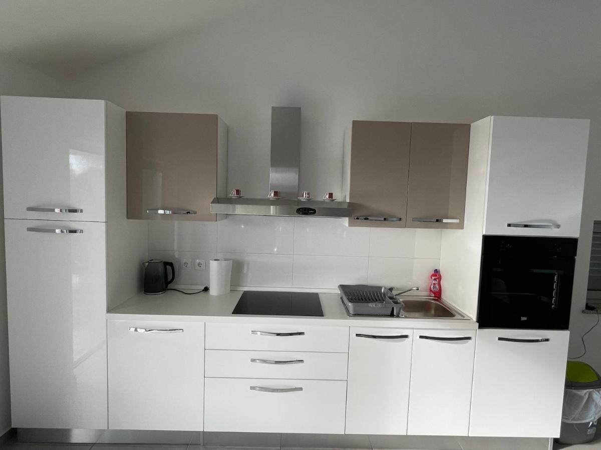 Apartments Lia-Jolie Umag Bagian luar foto