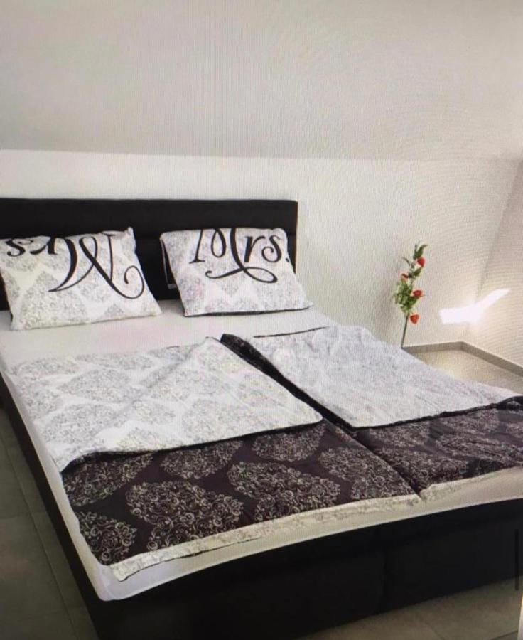 Apartments Lia-Jolie Umag Bagian luar foto